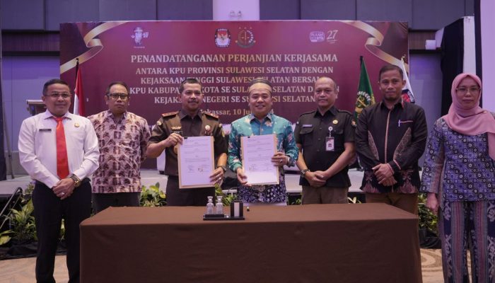 Kejati – KPU Sulsel Tanda Tangani Kerjasama Pemilu Berkualitas dan Bermanfaat