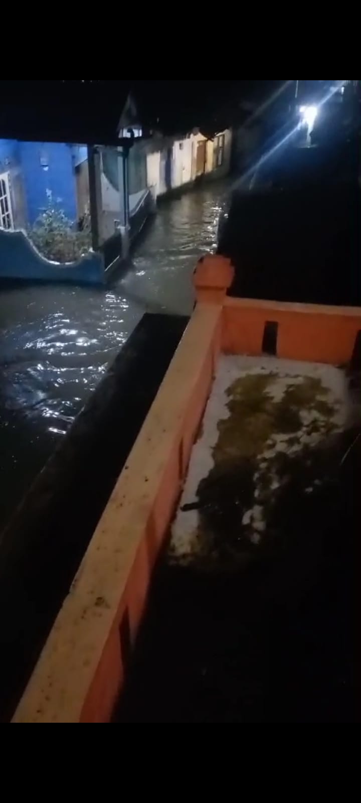Sungai Deli Meluap, Ratusan Rumah Warga Terendam Banjir