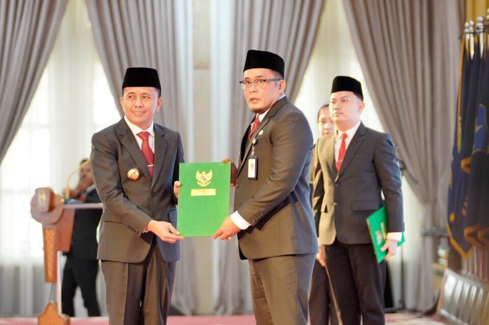 Mendagri Tunjuk Aulia Rachman sebagai Plt Walikota Medan