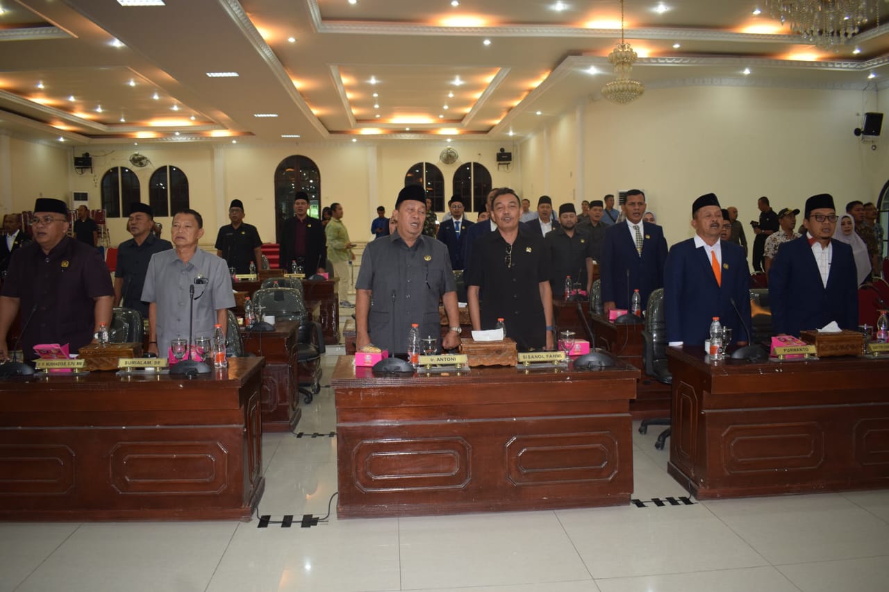 DPRD Langkat Bentuk 8 Fraksi 