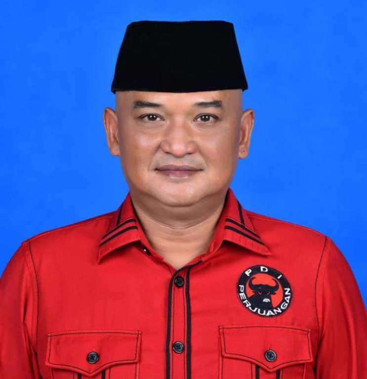 Ajak Pengurus dan Kader Patuhi Putusan Partai, Robi Barus : Tetap Tegak Lurus pada Ketum Ibu Megawati