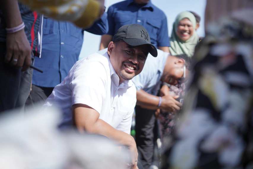 Hasto Jangan Baper! Tak Ada Satupun Janji Edy yang Diwujudkan, Warga Sumut Inginkan Bobby Sebagai Solusi