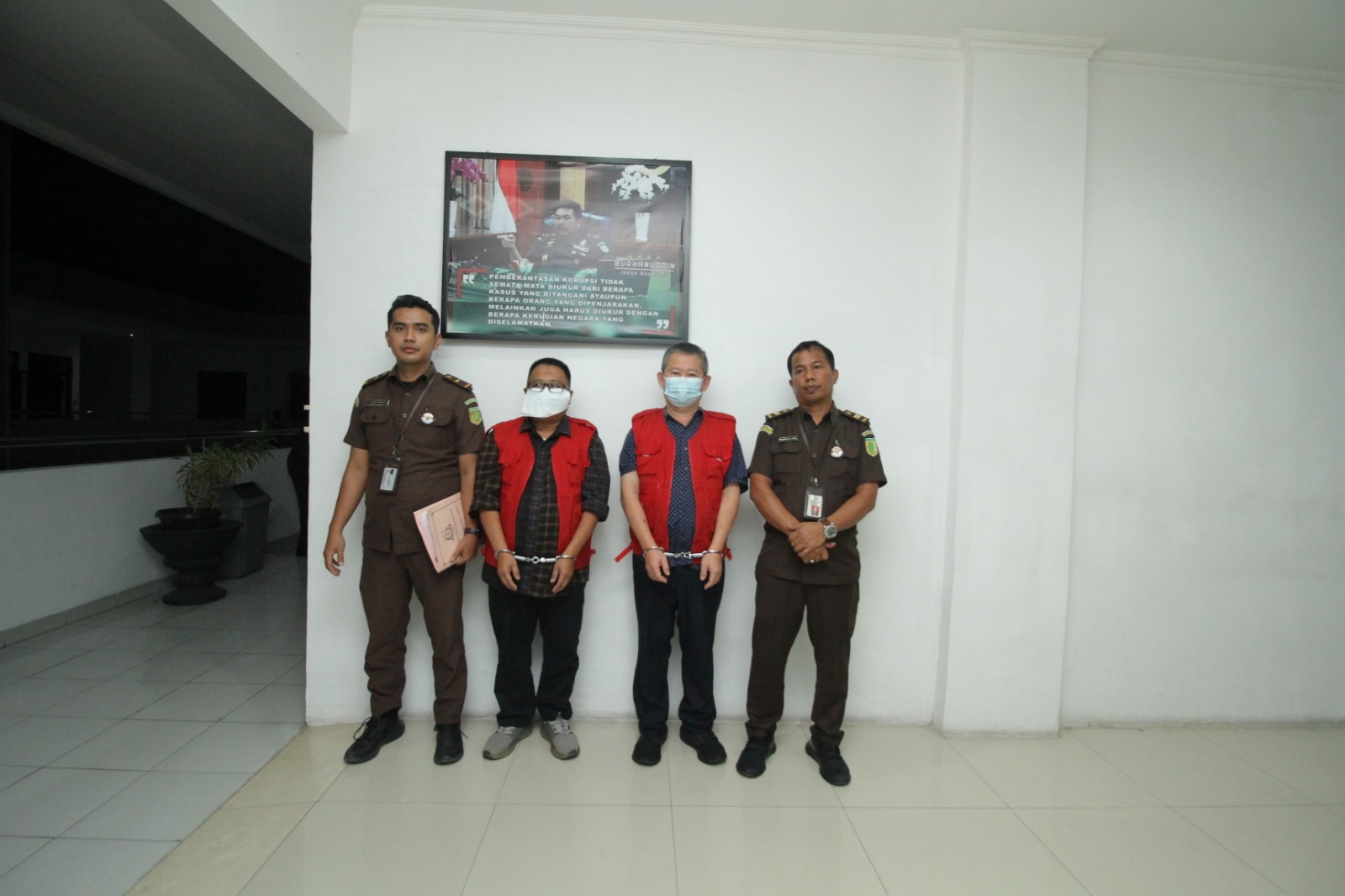 Tim Penyidik Kejati Sumut Kembali Tahan 2 Tersangka