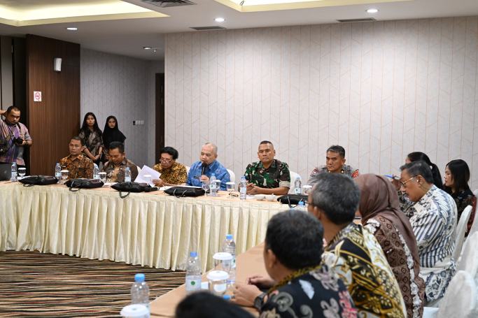 Pemprov Sumut Dukung Pengusulan Prof Dr Midian Sirait sebagai Calon Pahlawan Nasional