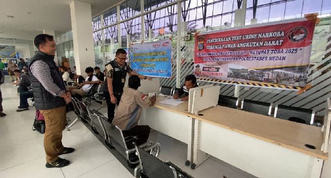 Polrestabes Medan Tes Urine Sopir dan Masinis