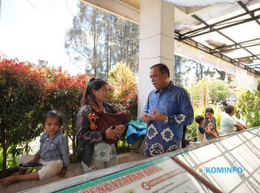 Bupati Karo Kawal Langsung Pelayanan Dukcapil sebagai Respons Aduan Warga