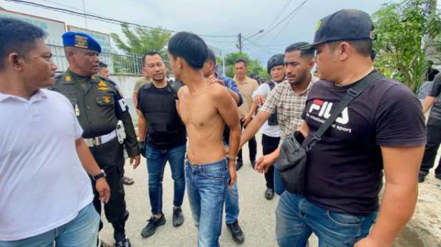7 Terduga Pelaku Penyerang dan Bakar Sepeda Motor Polisi Ditangkap