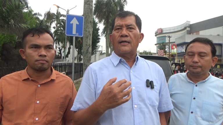 Kliennya Dituduh Merampas HP, Kuasa Hukum 4 Petugas Fidusia Beberkan Kronologi Penarikan Mobil Berplat Palsu