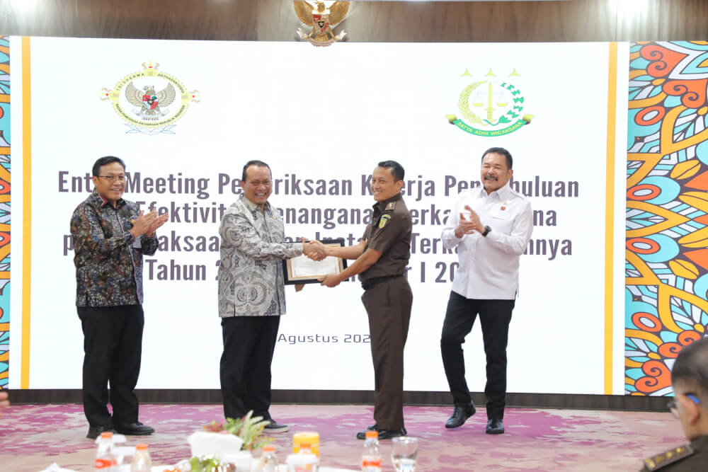 Jaksa Agung Dukung Pemeriksaan Kinerja BPK RI Demi Penanganan Perkara Pidana yang Efektif dan Akuntabel