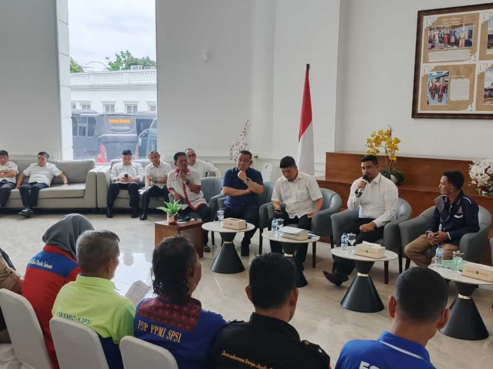 Baru Ini Gubernur Mau Bertatap Muka Dengan Pendemo