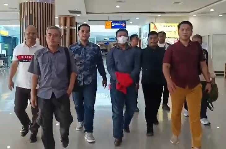 Tim Tabur Kejati Kepri Ringkus Buronan Tipikor di Kendari